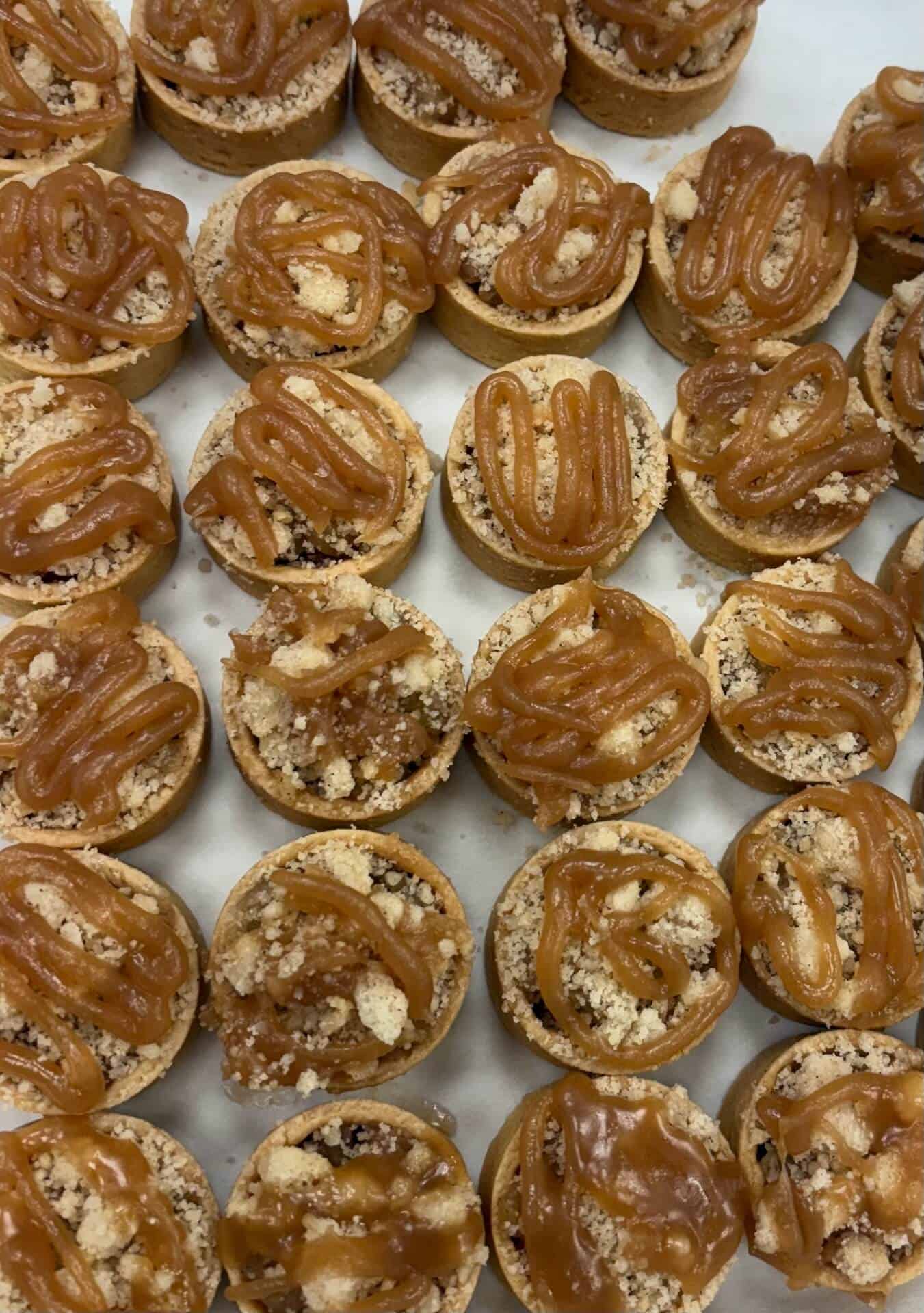 catering service mini pies